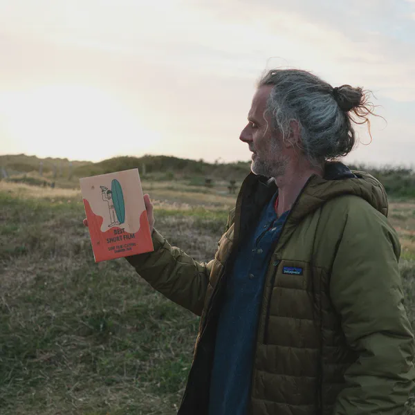 Yoann Renambot, avec le trophée du meilleur film court